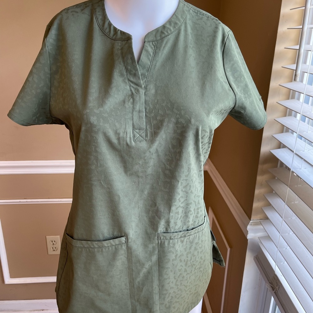 Olive Green Women's Scrub Top NWOT